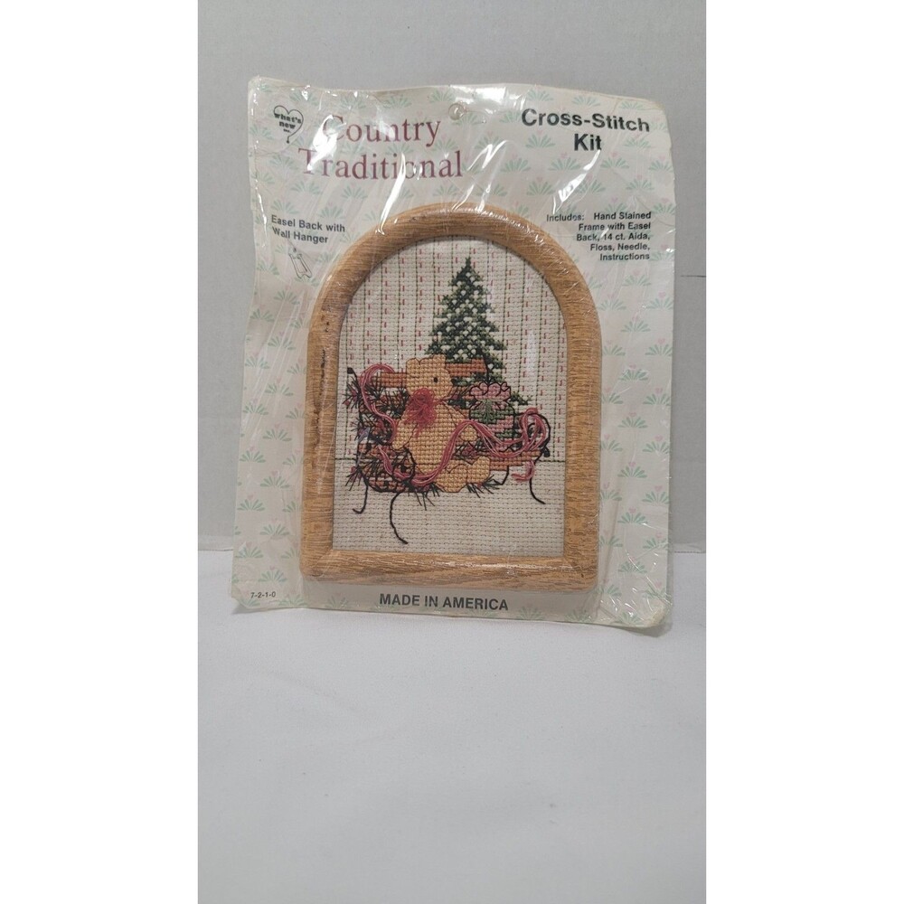 Country Traditional Cross-Stitch Kit USA Christmas Tree With Bear On The Bench